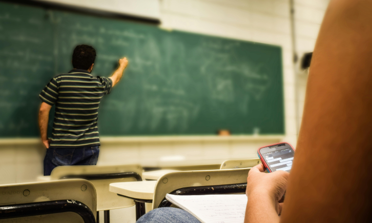 Insyaallah Apple iWatch Bakal Dirilis pada Bulan Depan